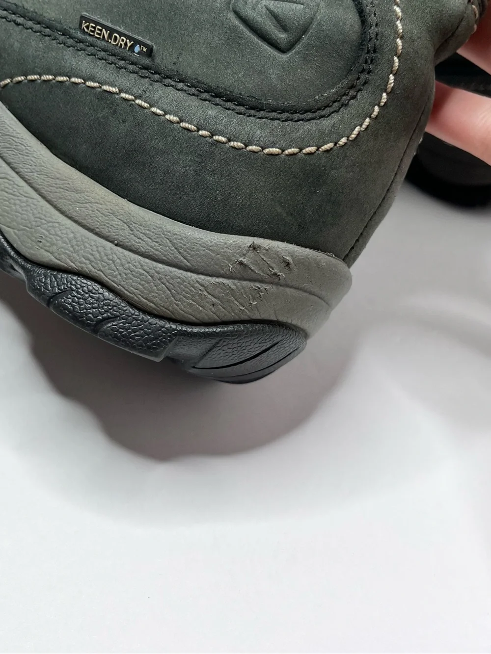 Keen women’s brighton